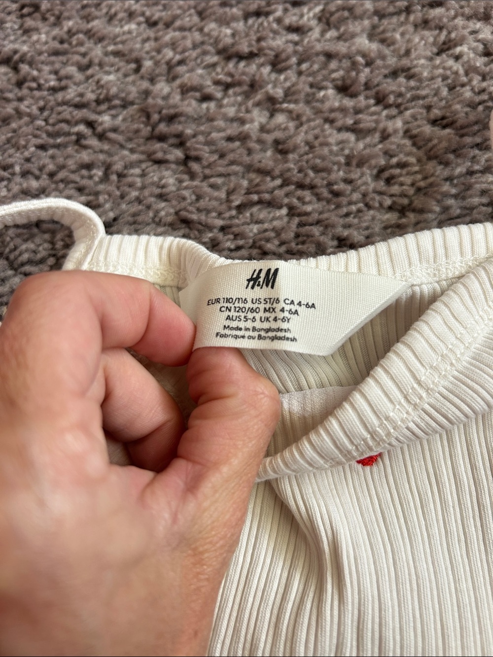 H&M Cream Ribbed Tank Top with Red Heart Patch - Picture 2 of 3
